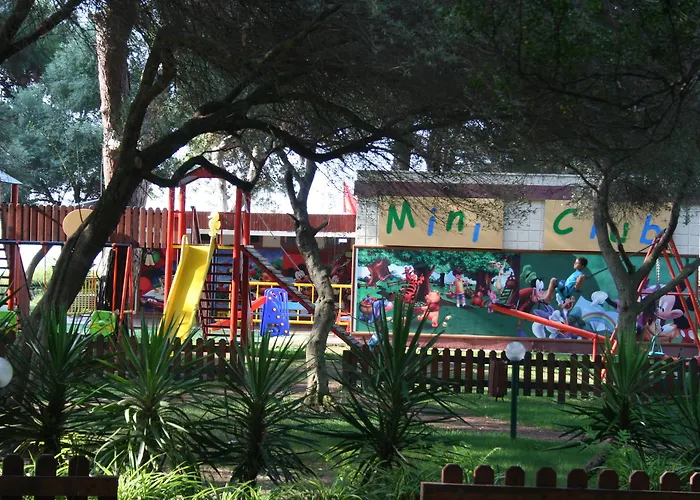 Denizati Village אתר נופש 4*