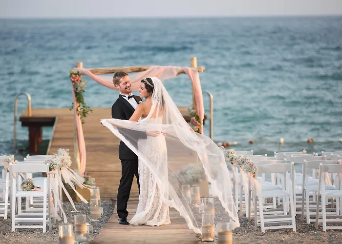 Denizati Village אתר נופש 4*